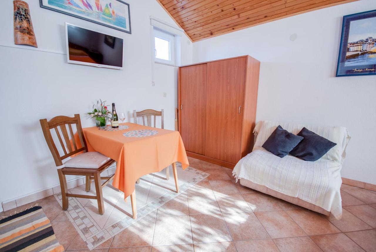 Haus Roko Apartment Rovinj Ngoại thất bức ảnh